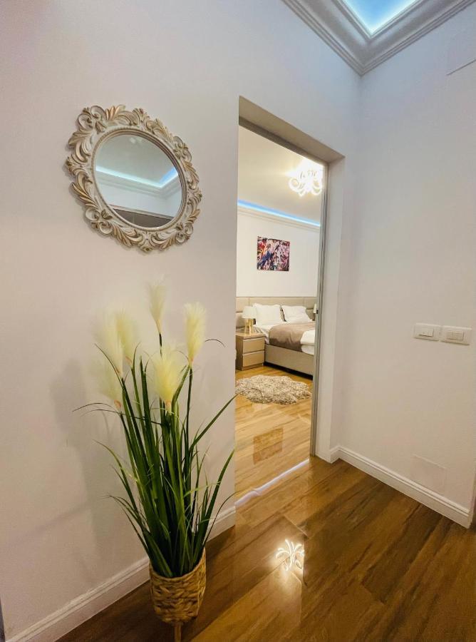 White Tower Mamaia Apartament Luaran gambar