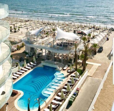 White Tower Mamaia Apartament Luaran gambar